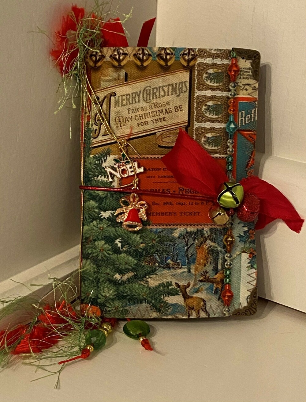 Mini Christmas Junk Journal