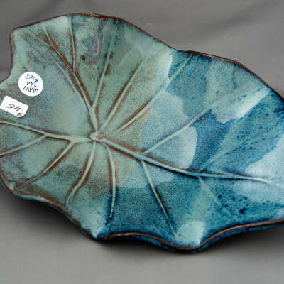 Leaf plate - blues