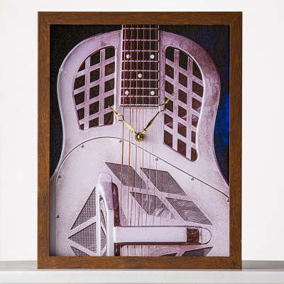 Guitar clock - Tricone