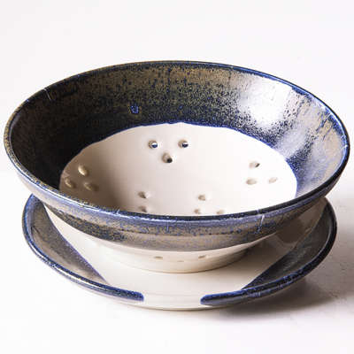 Porcelain Berry Bowl with plate