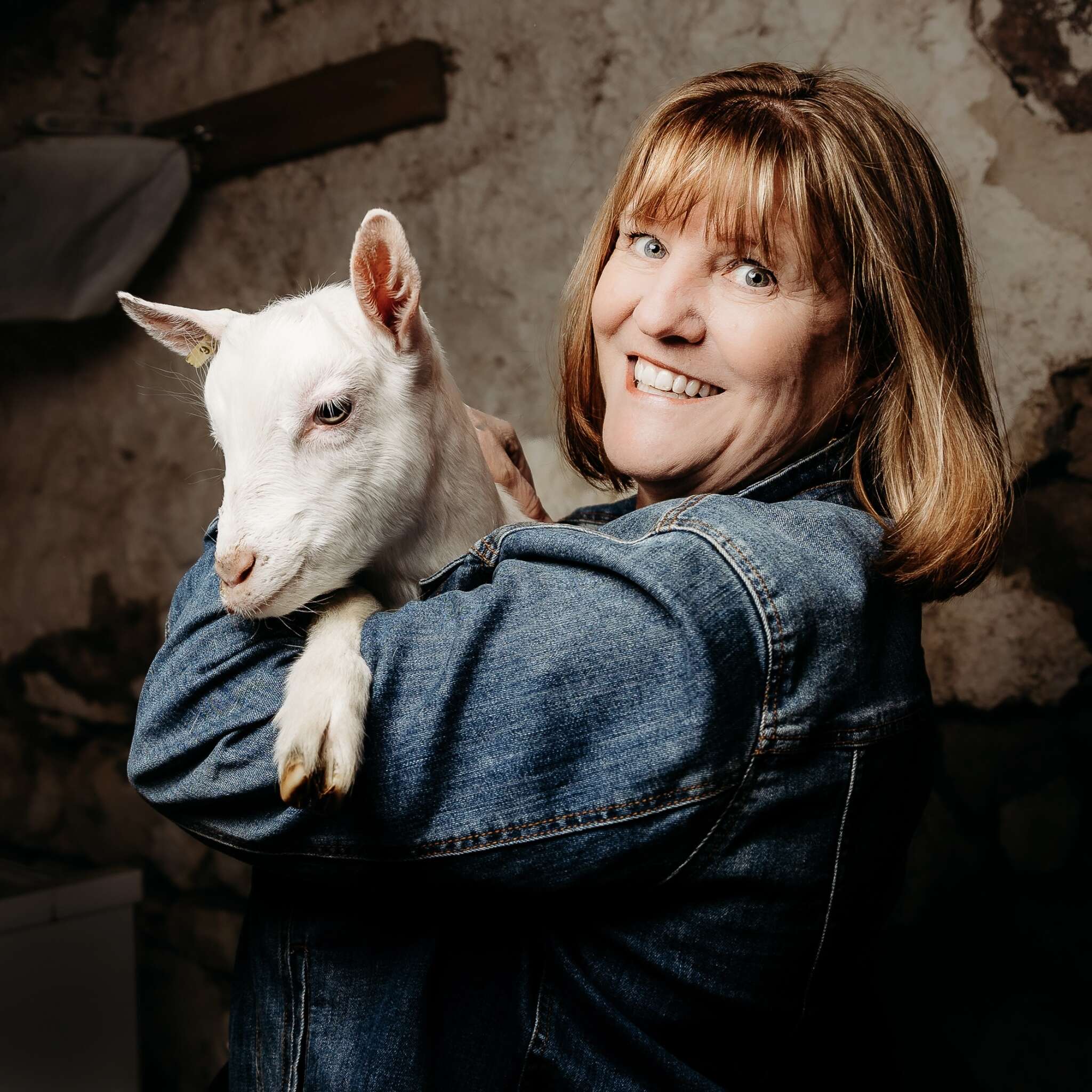 Instructor - Carolyn Morris - Railfence Books